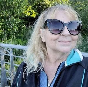 Meet your Posher, Karen